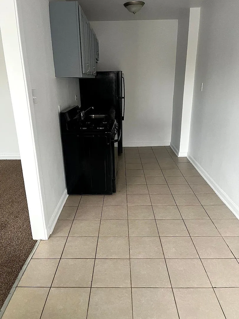 6238 S Western – Floor plan