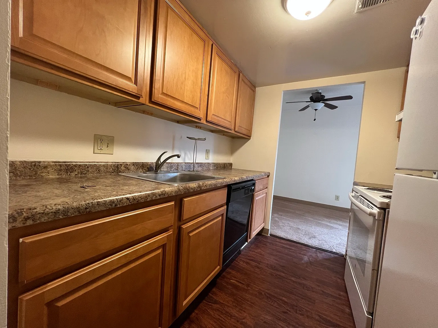 Maiden Square Apartments – photo 4