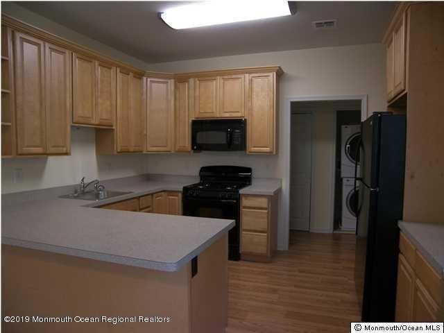103 Drs James Parker Blvd #D – photo 4