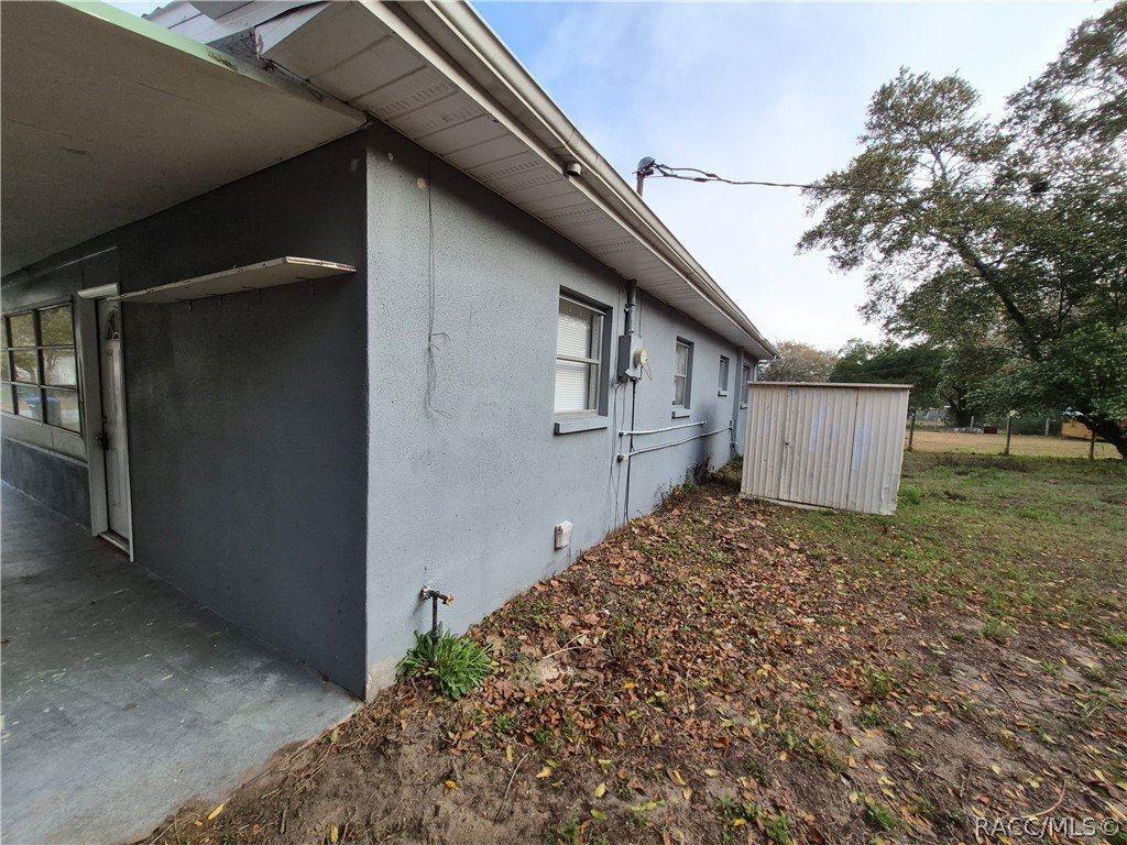 11 S Barbour St – photo 4