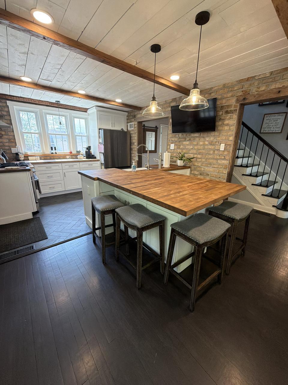1428 Dauphin Ave – photo 4