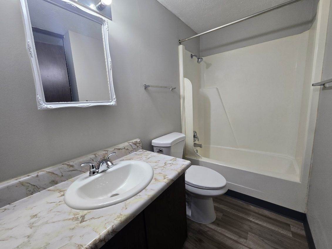 403 Rockdale Ave unit 57 – photo 4