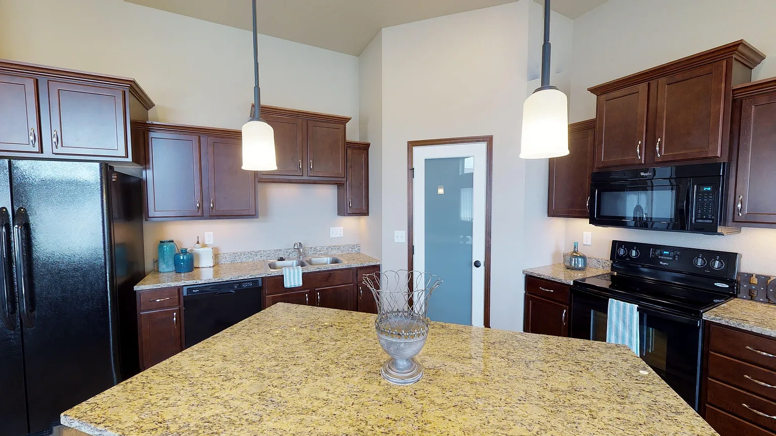 Maple Grove Townhomes – photo 2