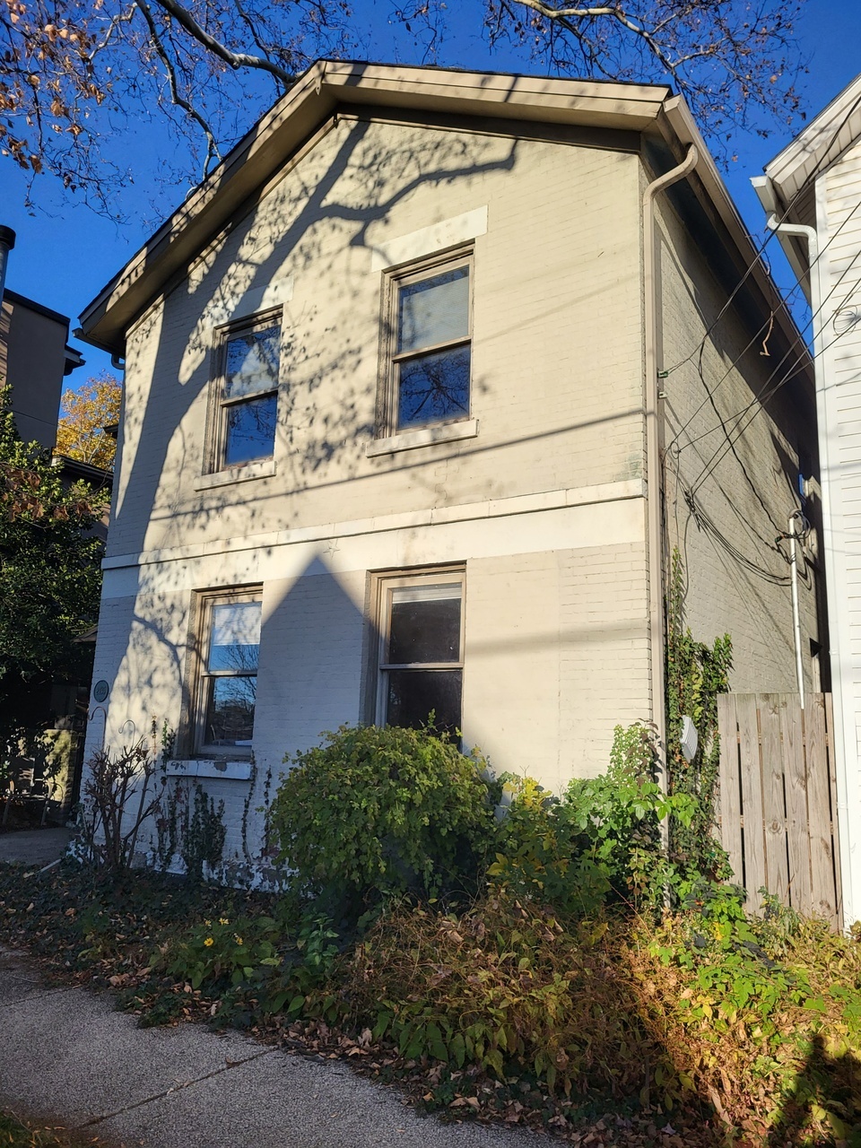 2135 W 30th St unit UP – photo 4