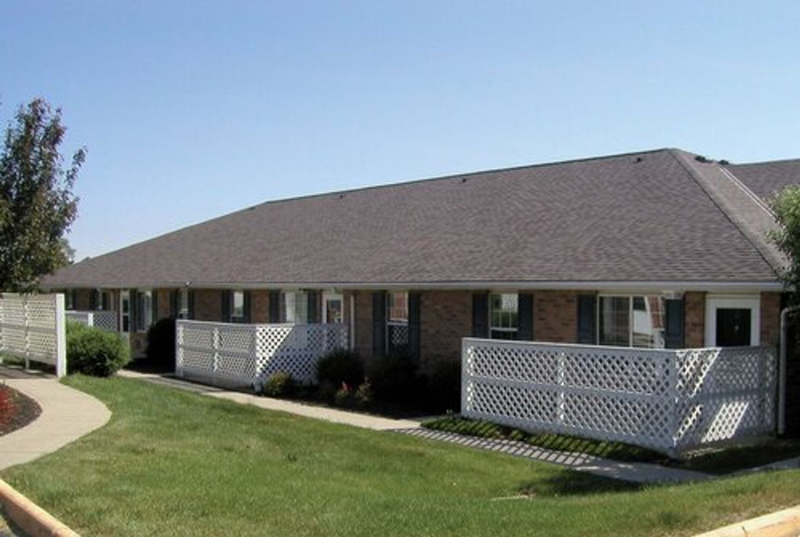 44 Colonial Dr unit Brookridge Apartments – photo 1