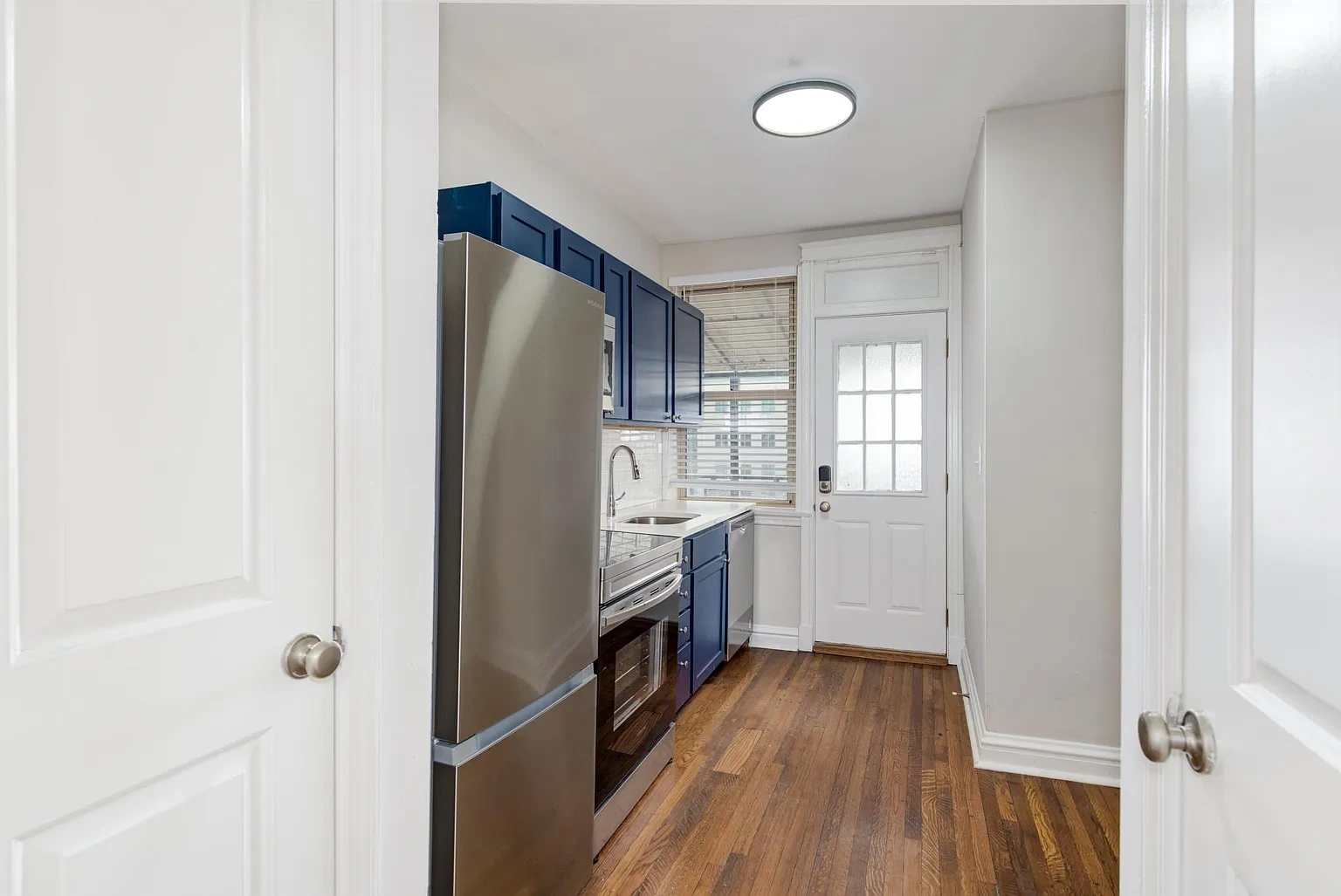 Oakview Apartments – photo 2