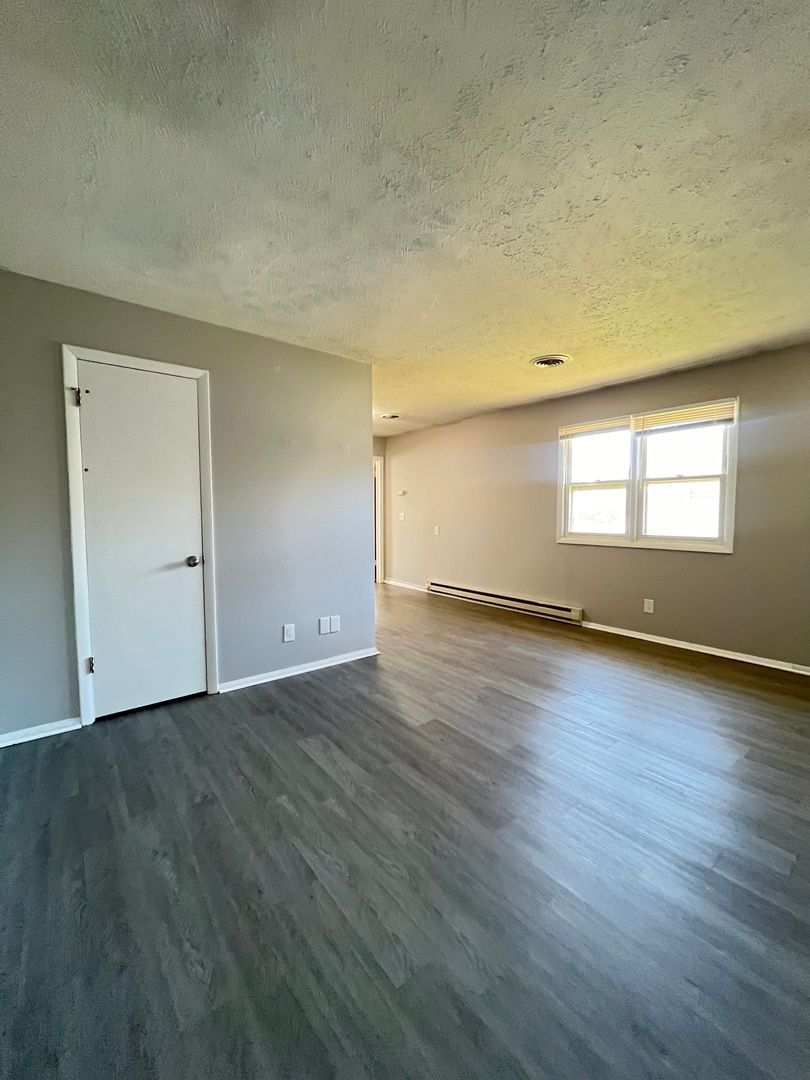 2111 Todd Dr unit 03 – photo 2