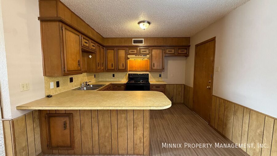 5430 34th St – photo 5