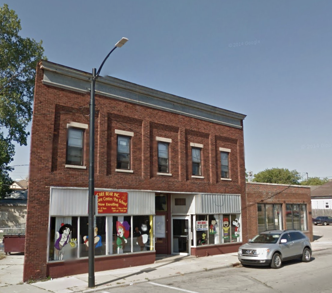 1300 Douglas Ave – photo 1