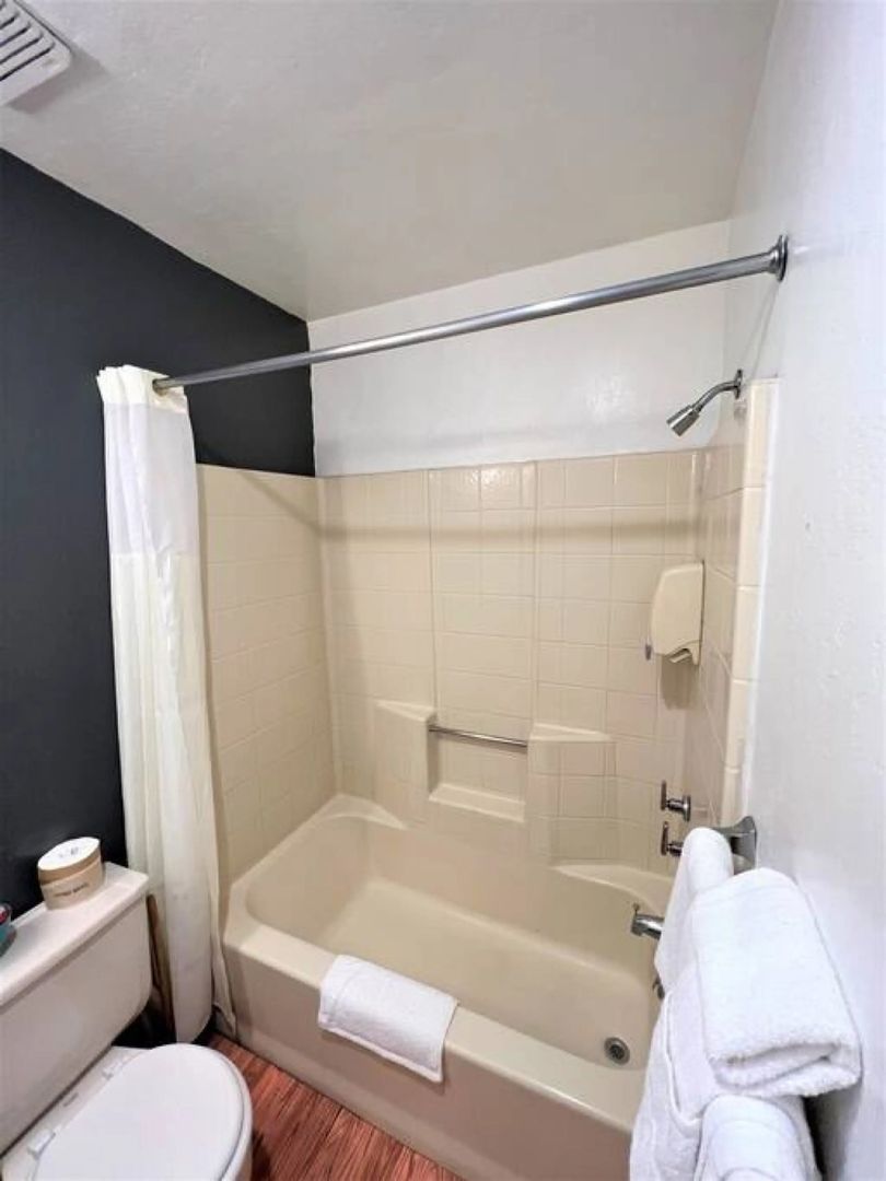 40393 Big Bear Blvd unit Bear Manor 9 – photo 4