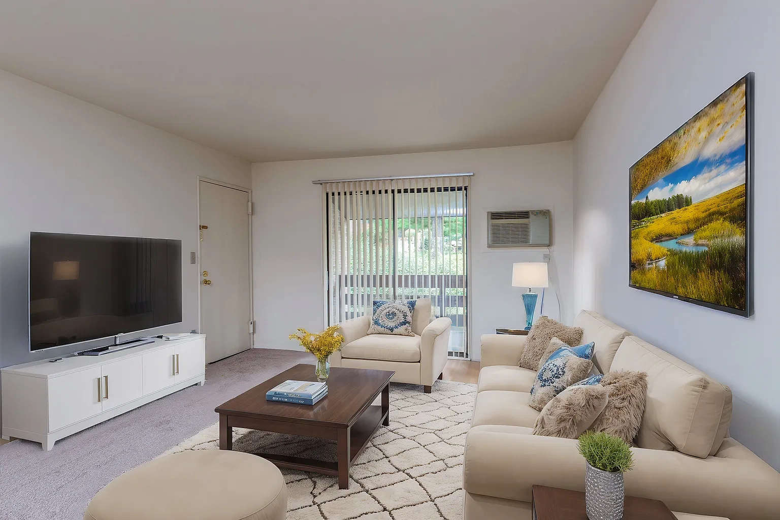 Rustic Ridge Apartments at Rockaway – photo 4