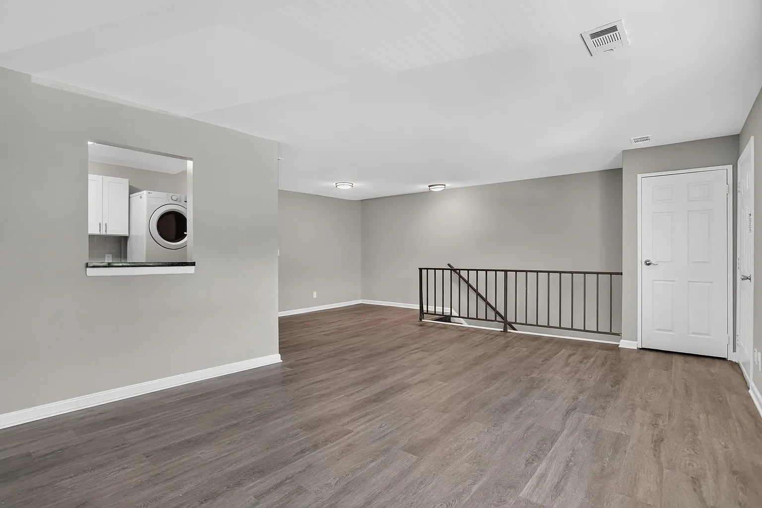 Miry Run Apartments – photo 1