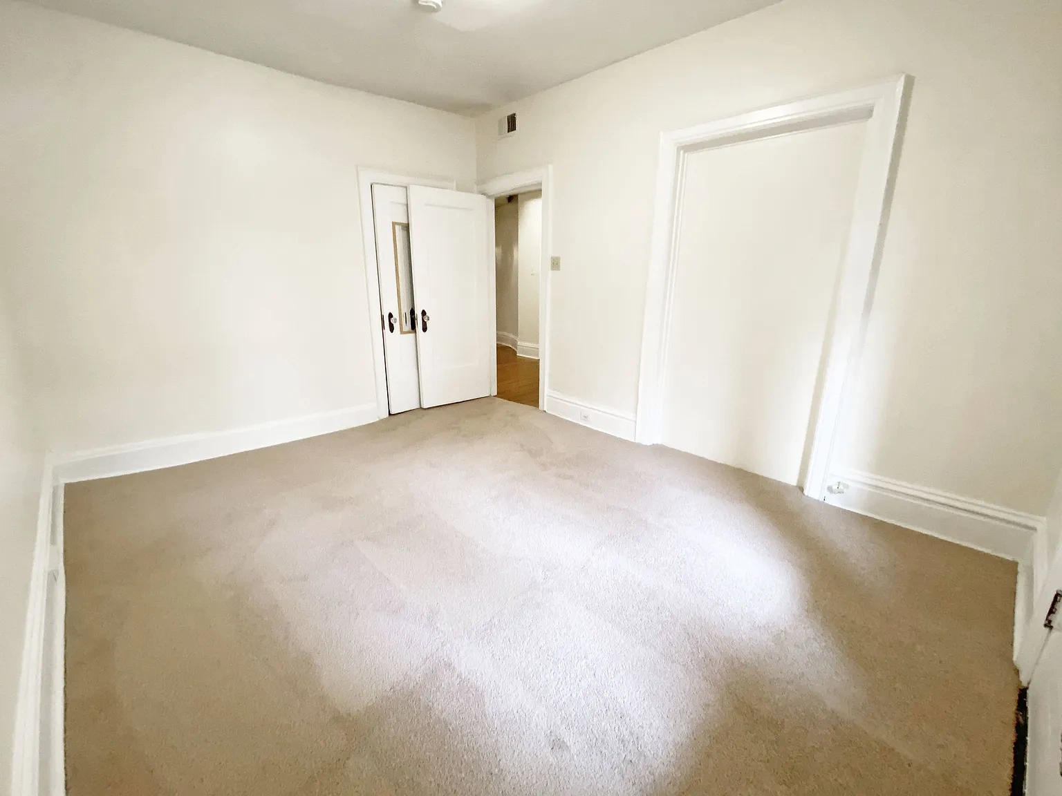 Holden Street Apartments – photo 1