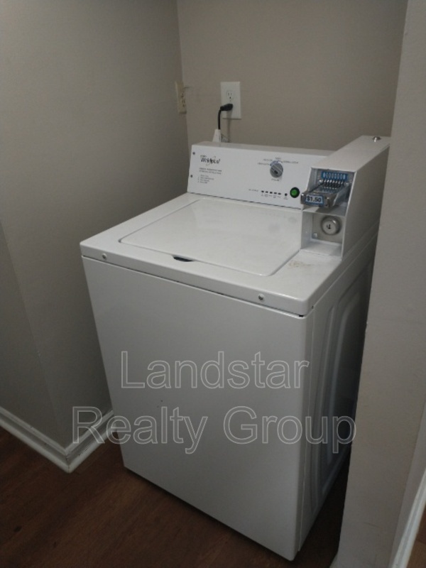 7320 Six Mile Ln unit 2 – photo 3