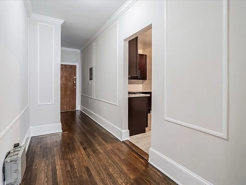 625 Elm St. Apartments – photo 4