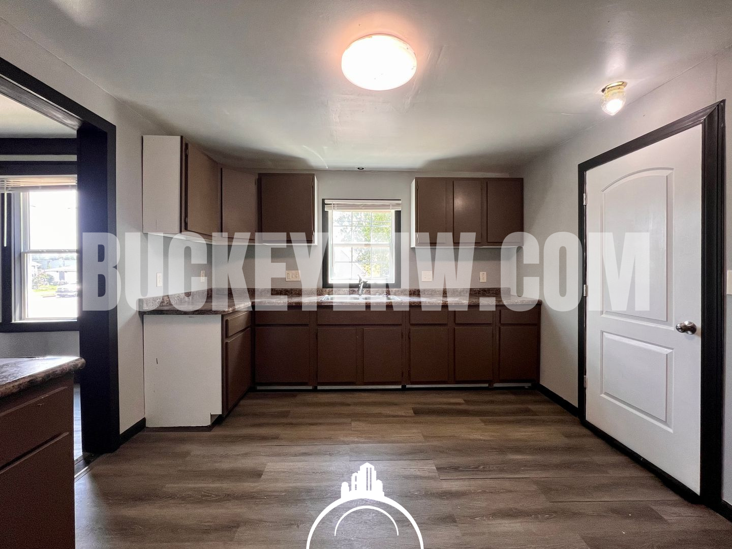 203 South Ave – photo 5