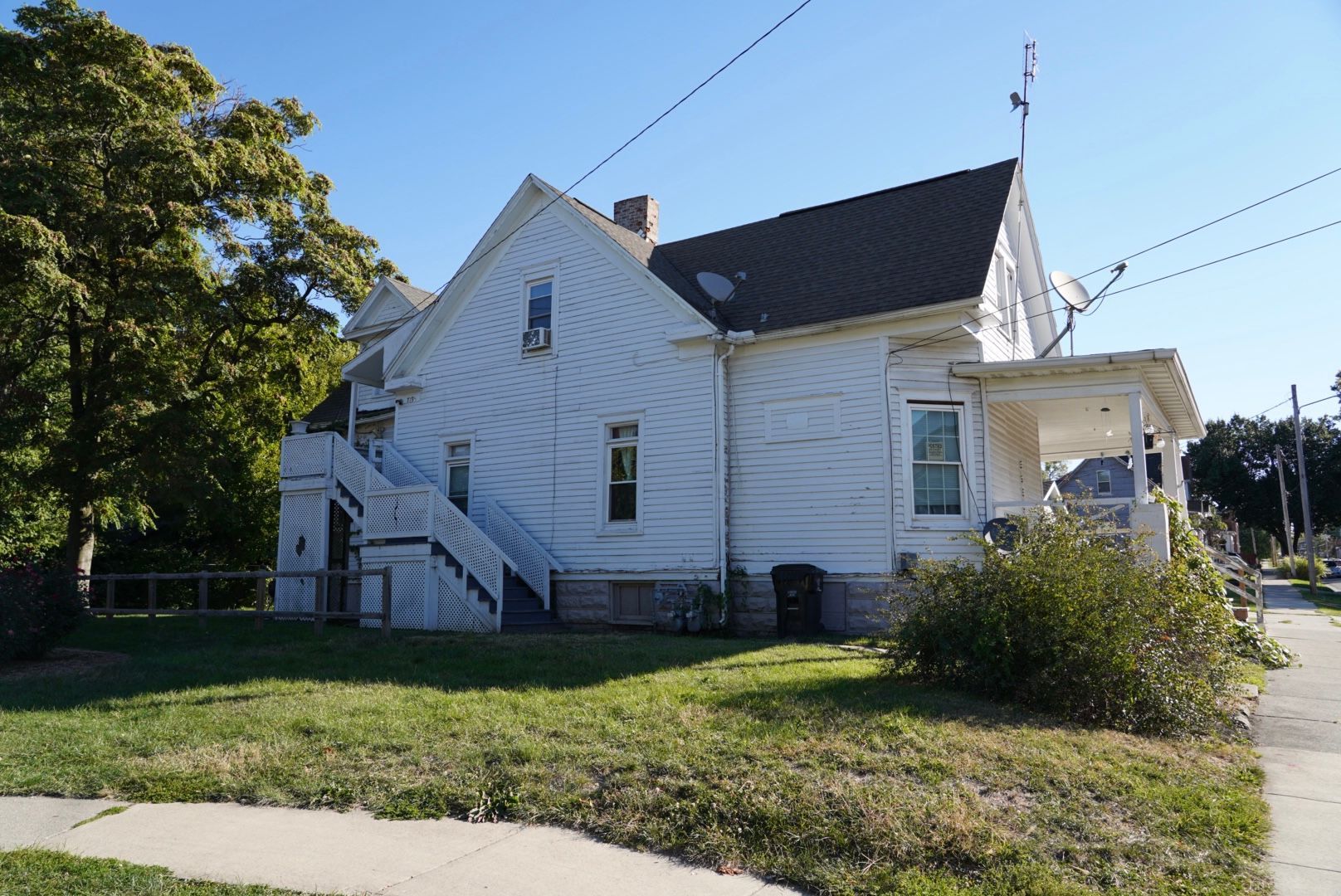 719 W Jefferson St unit B – photo 1