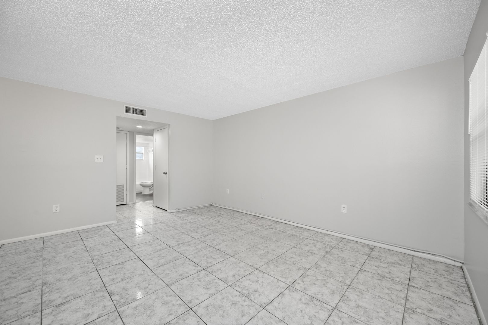 1767 Leo Ln S unit 104 – photo 2