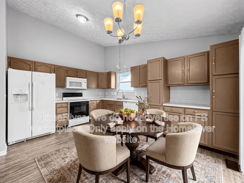 475 Lookout Ridge Dr – photo 3
