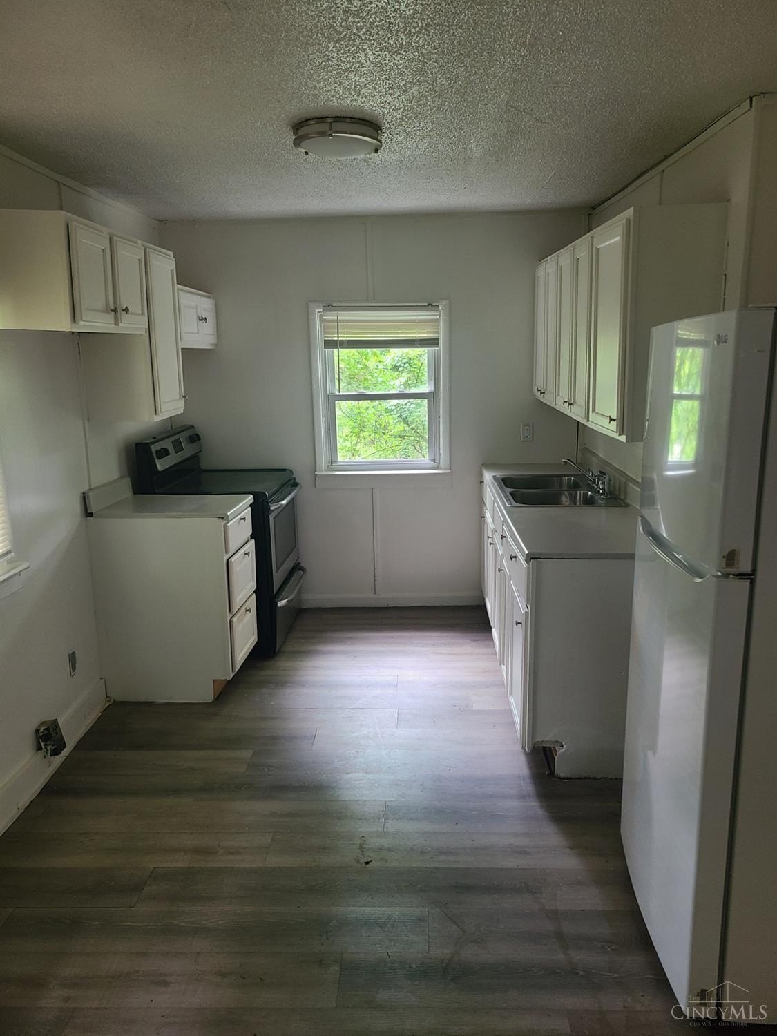 1729 Pulte St – photo 3