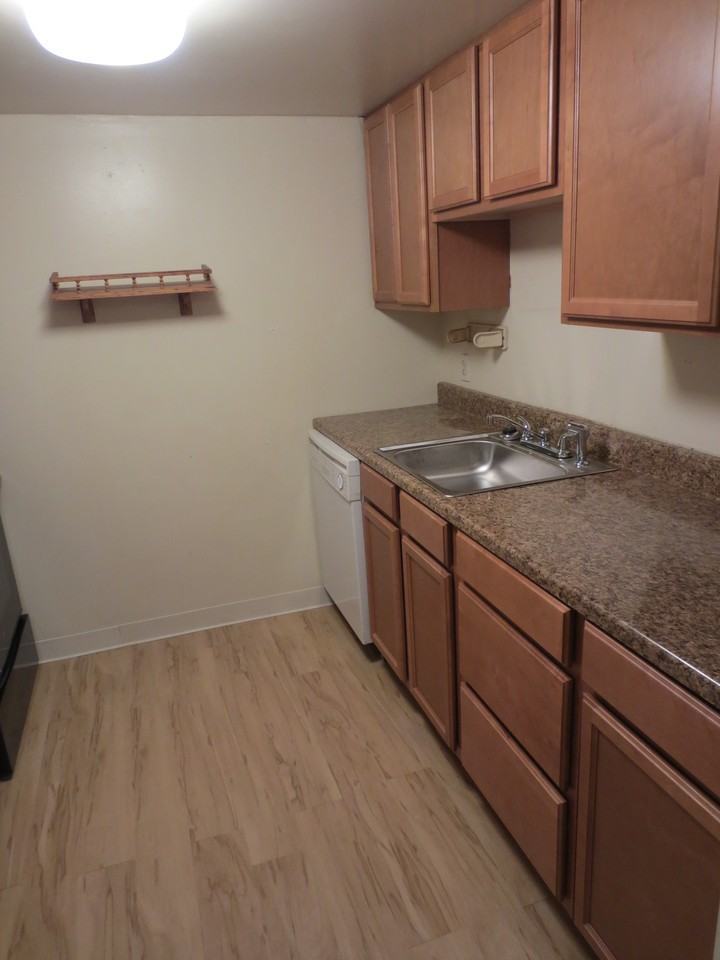 6350 Forward Ave unit 21 – photo 2