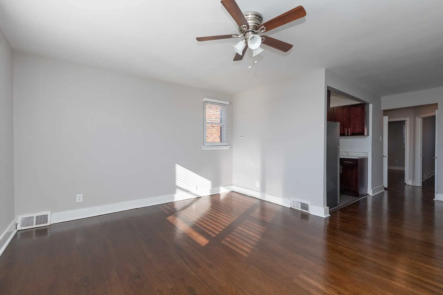 Airy Avenue Apartments – photo 5