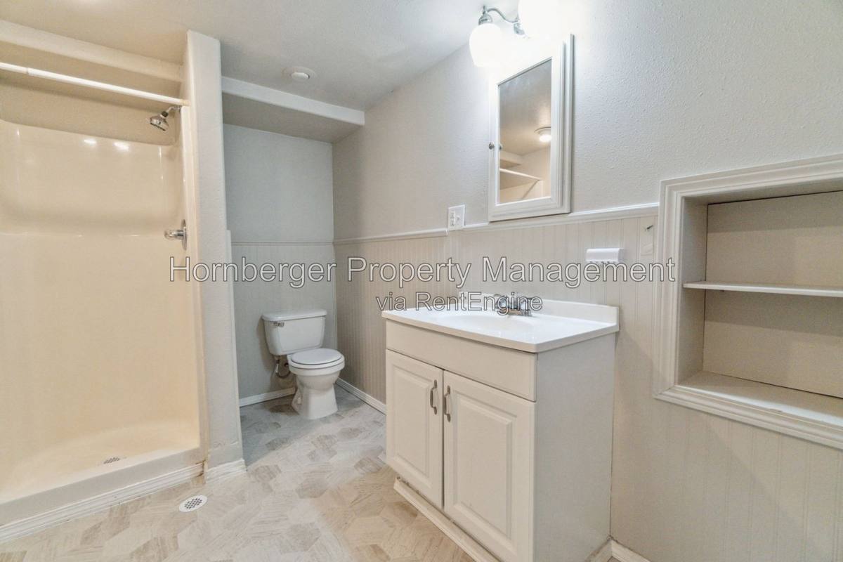 11 E Rich Ave unit 1 – photo 5