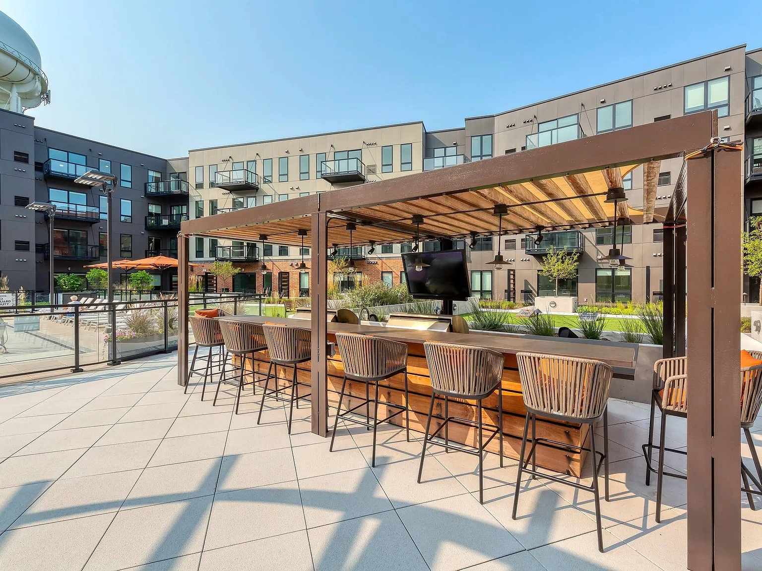 Avidor Glenview 55+ Active Adult Apartment Homes – photo 4