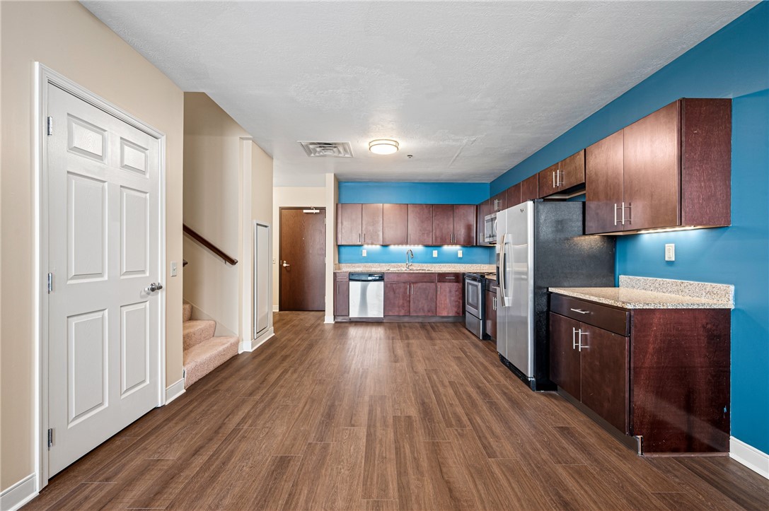 300 Liberty Ave unit 1517 – photo 3