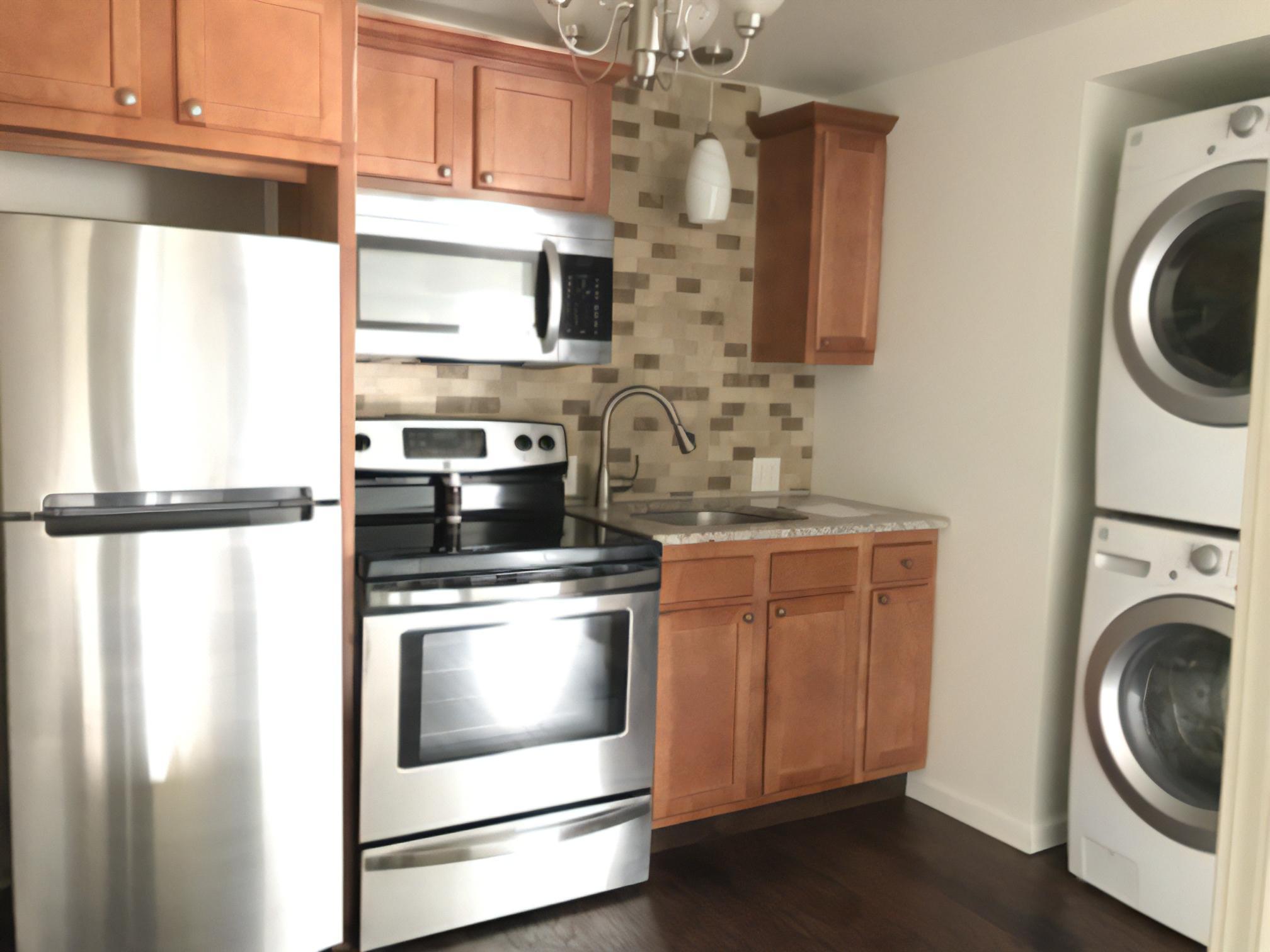 414 Fox St – photo 2