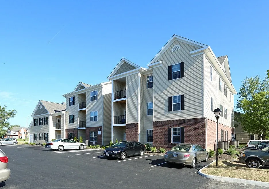 Bayside Apartment Homes – photo 5