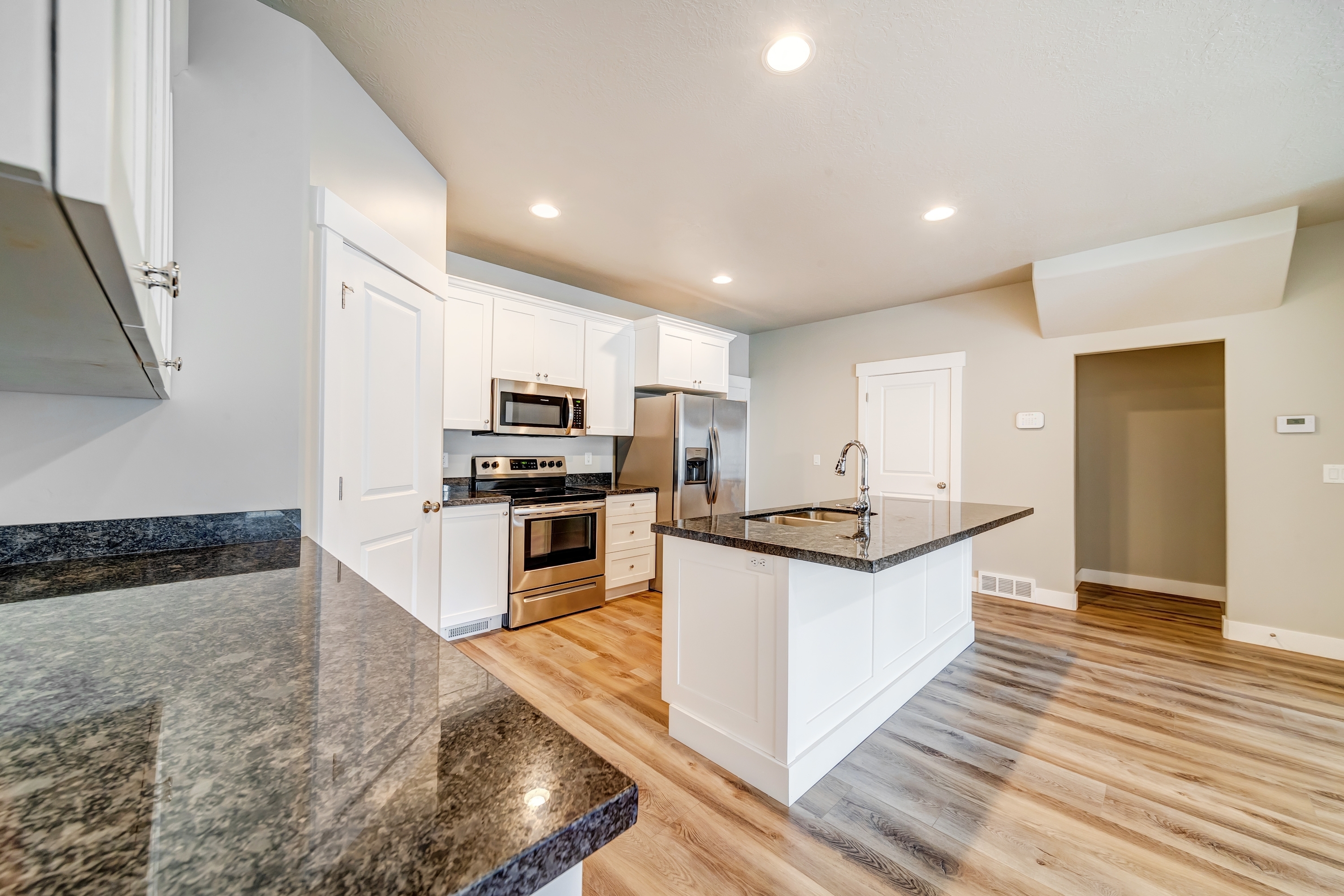 4403 W Glendon Dr – photo 2