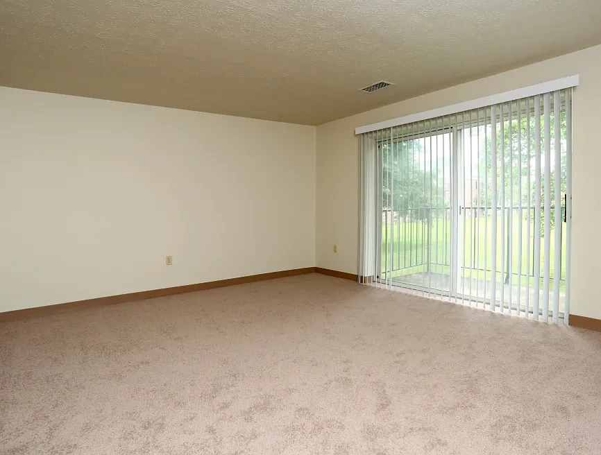 Tallmadge Oaks Apartments – photo 1