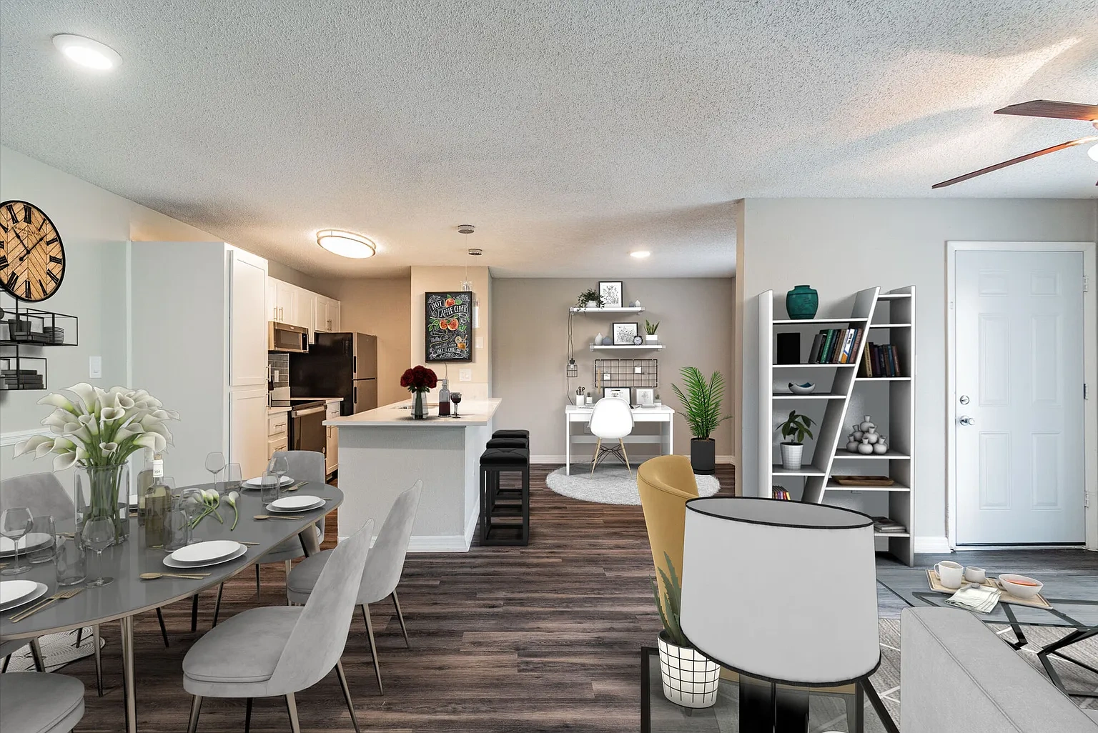 Lakeside Central Apartments – photo 1