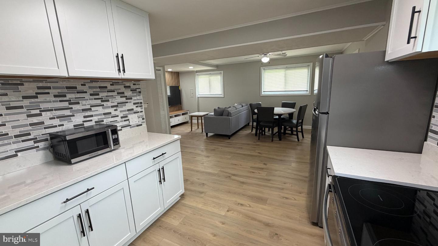 13405 Oriental St unit B – photo 1
