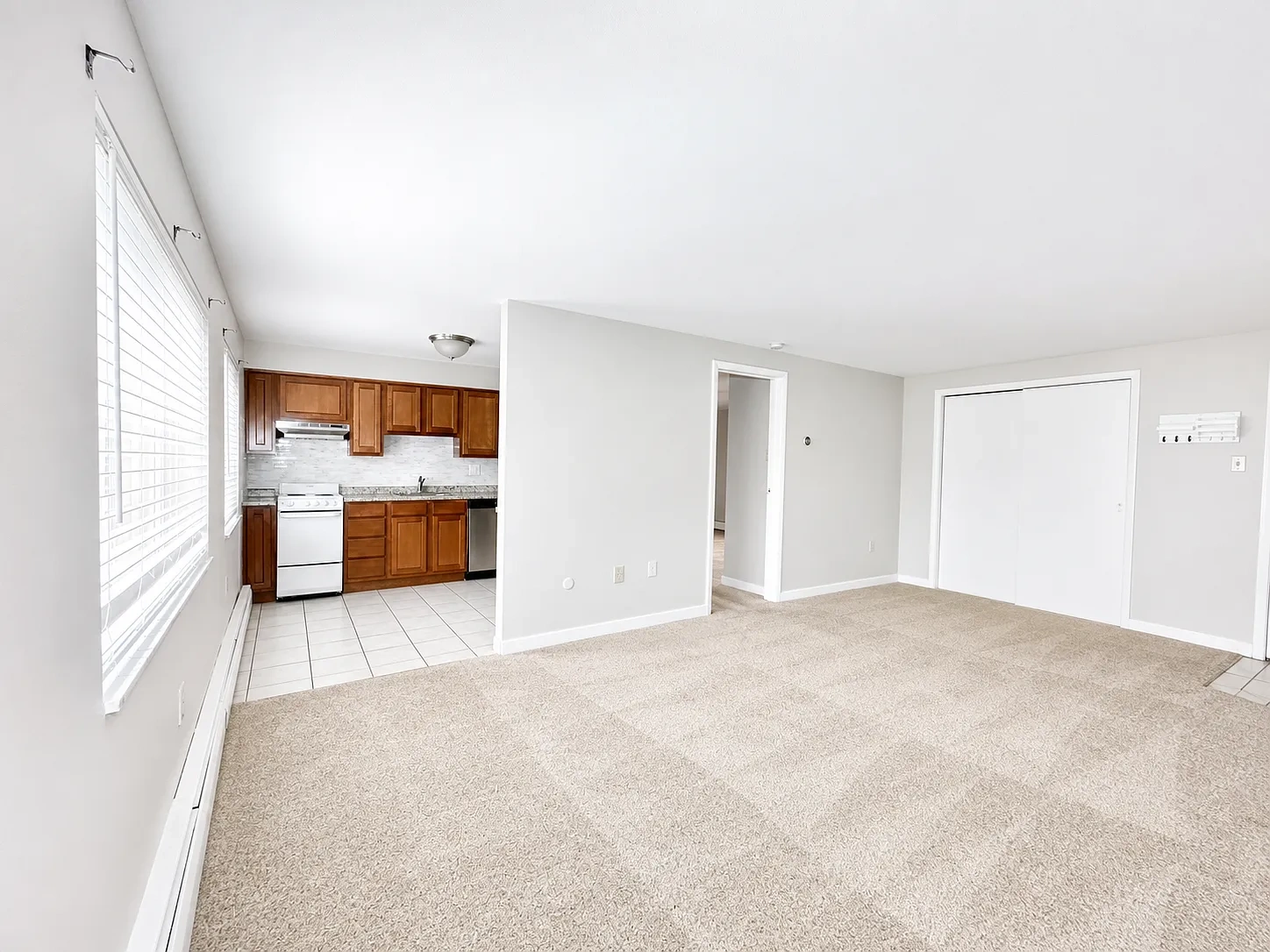 Cambridge Apartments – photo 1