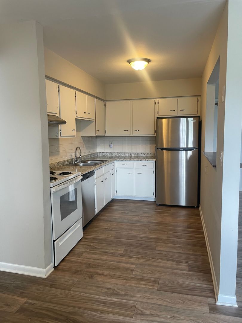 3101 Bromley Pl unit Bromley 3101 #23 – photo 3