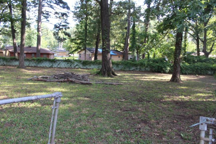 19 Exeter Dr – photo 3