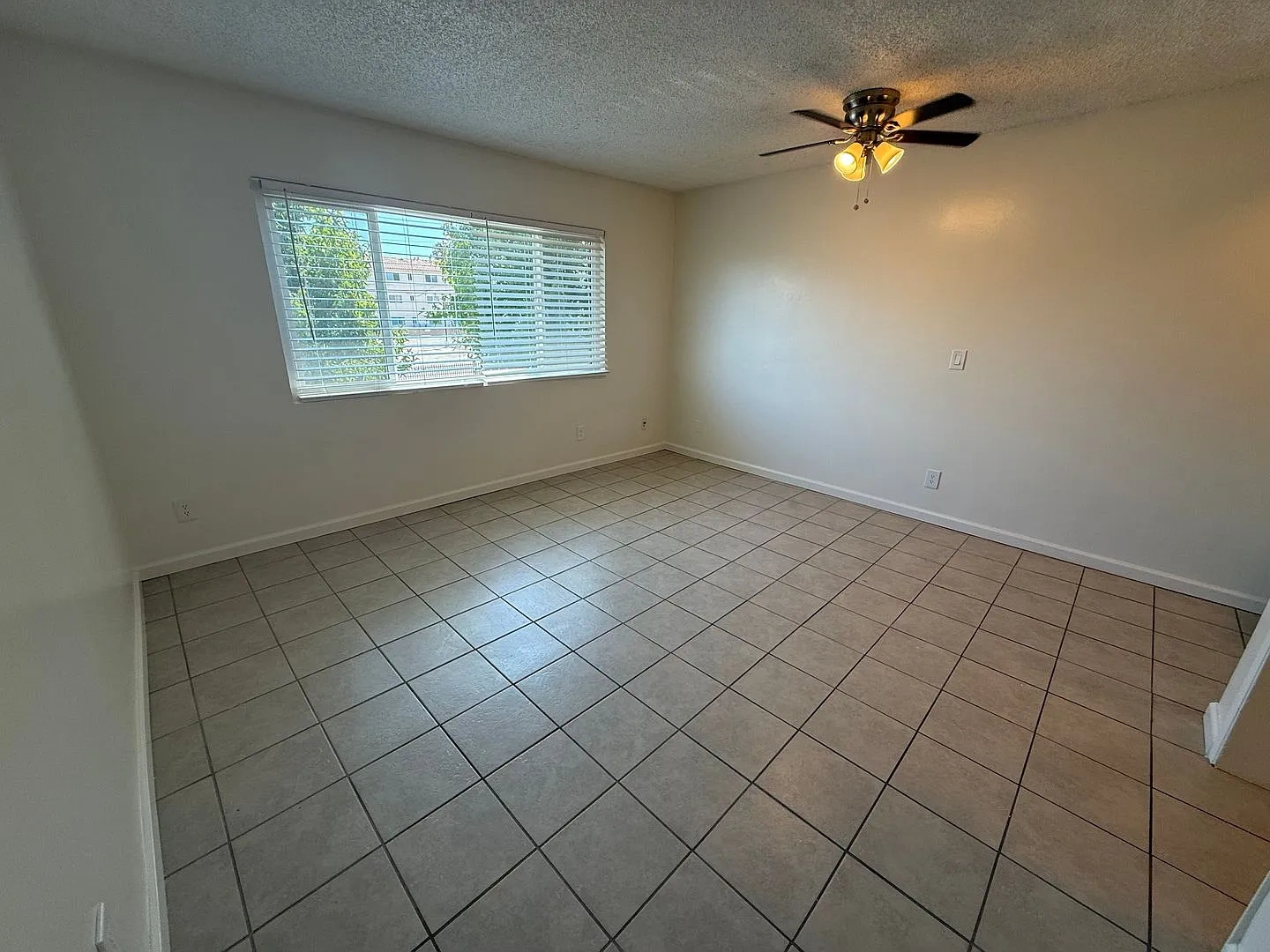 90804 Cheap Apartments for Rent – photo 2