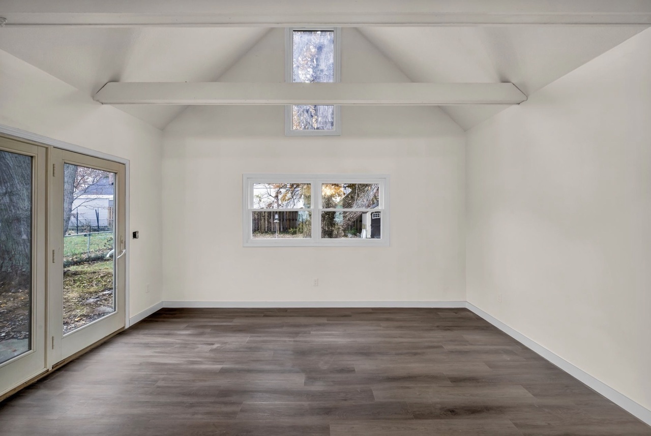 5939 Pearl Rd – photo 5