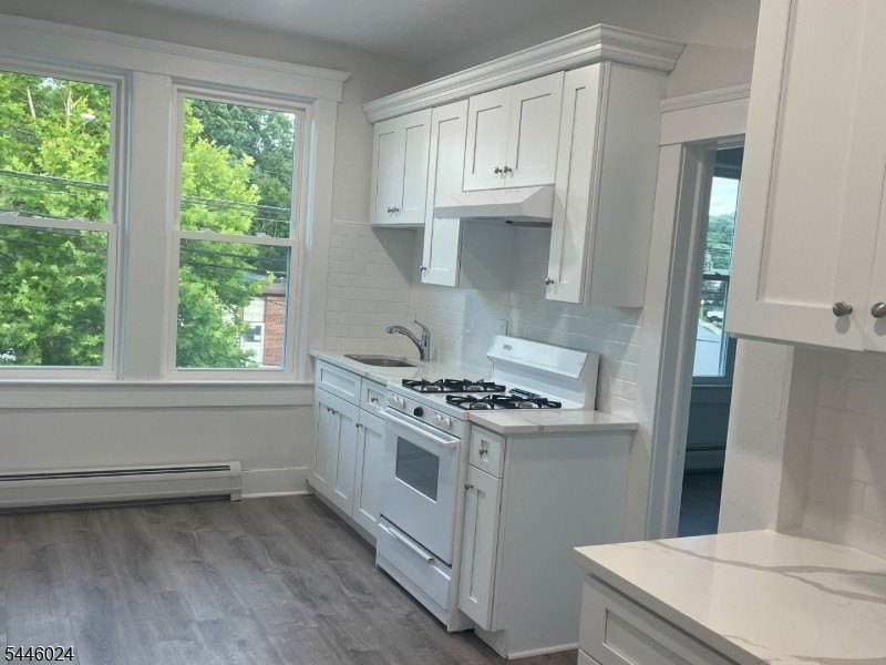 320 S Main St #3 – photo 2