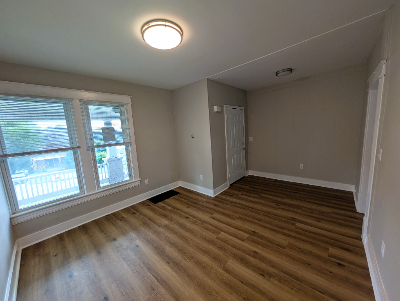 1825 Patterson Ave SW unit A – photo 5