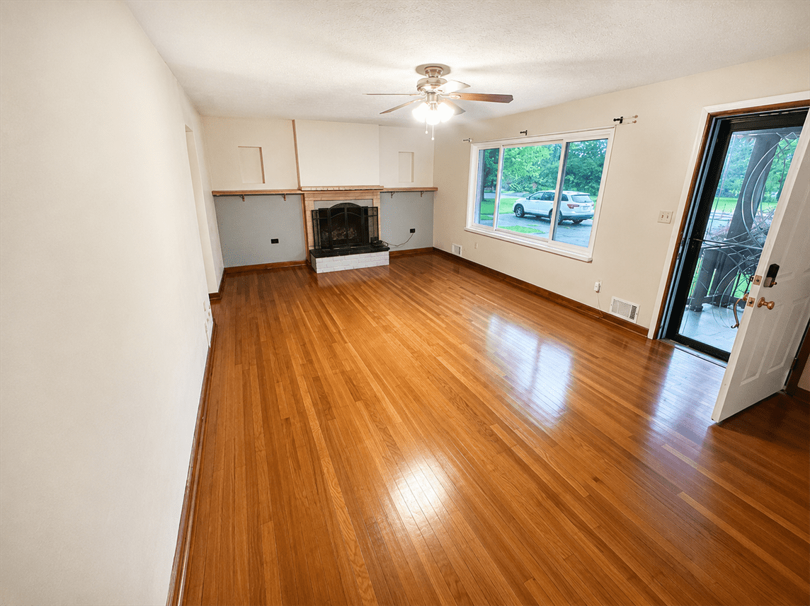 8944 Bunnell Hill Rd – photo 4