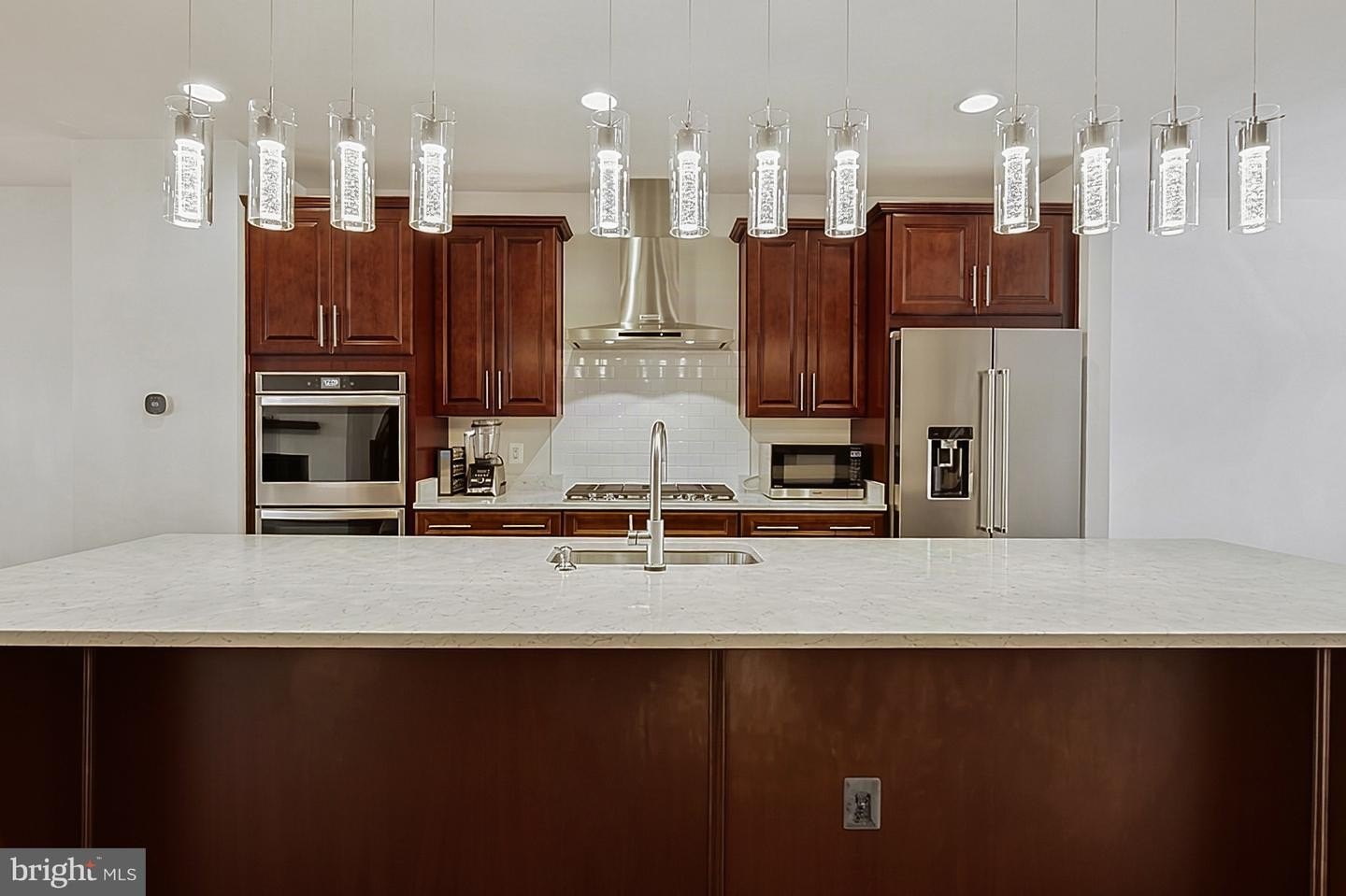 6230 Almerico Pl – photo 4