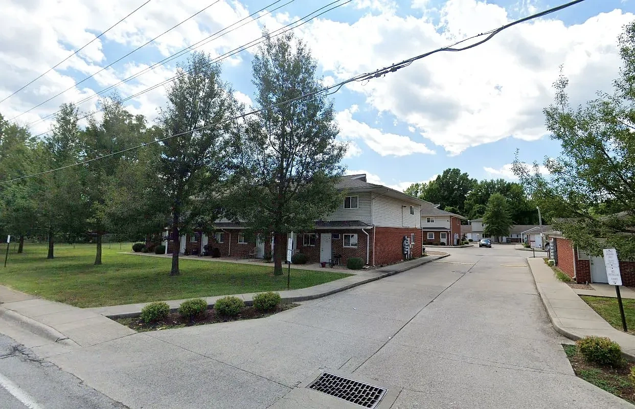 Cornerstone Apartments – photo 2