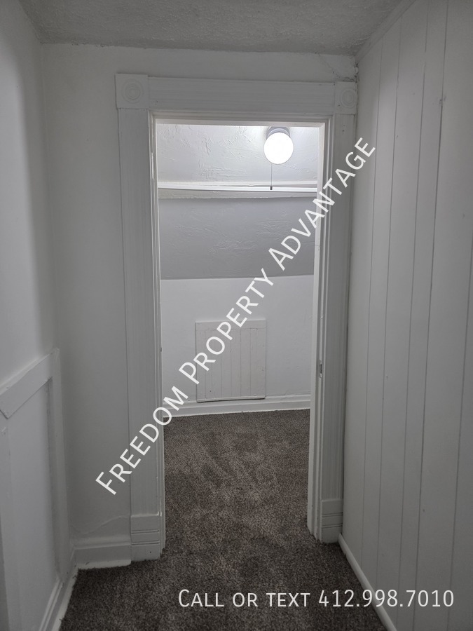 726 E 9th Ave – photo 4
