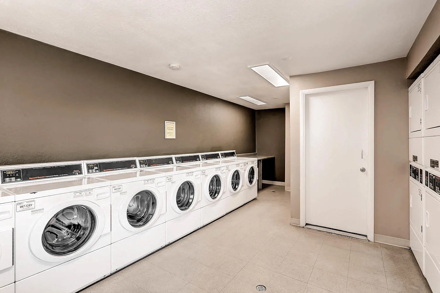Greentree Village Apartments – photo 1