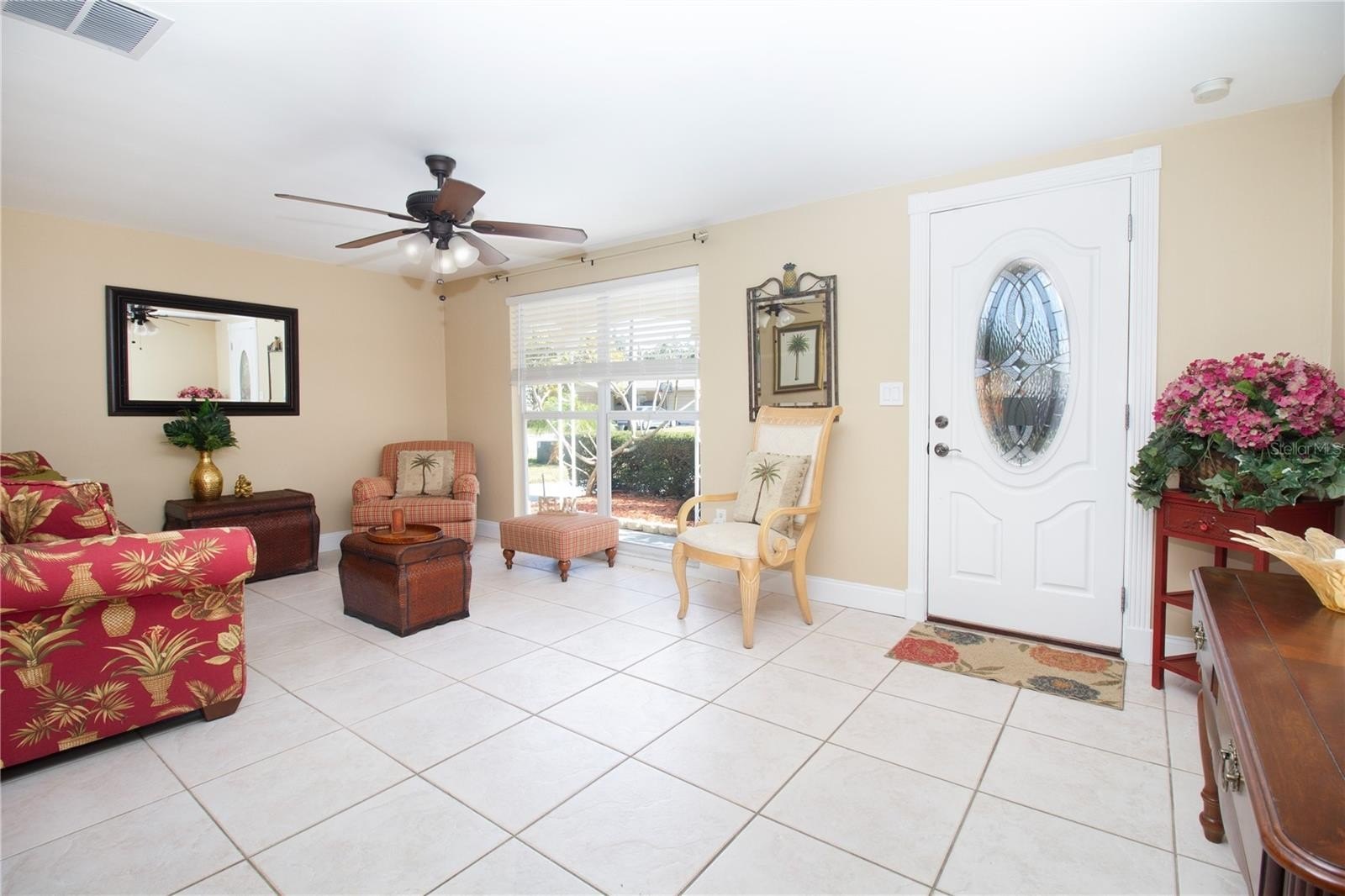 4333 Newbury Dr – photo 4