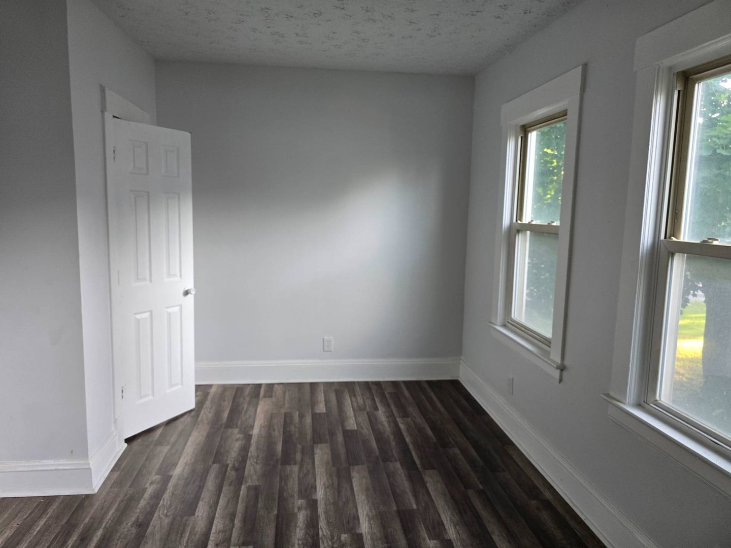 8323 Medina Ave – photo 5