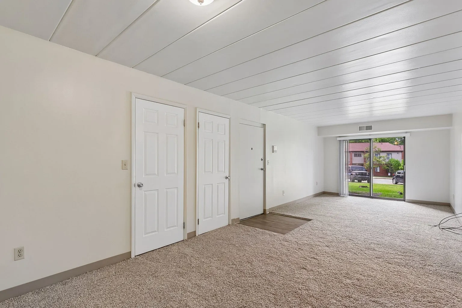 Forest Apartments – photo 3
